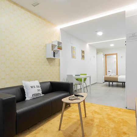 Ferienwohnung Apa 121 Madrid Exterior foto